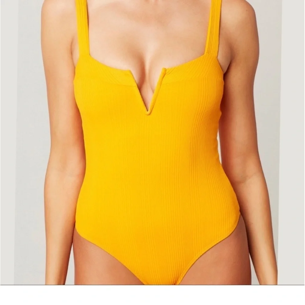 L*Space Cha Cha Pointelle Rib One Piece Swimsuit NWT Size 4 - Picture 5 of 17